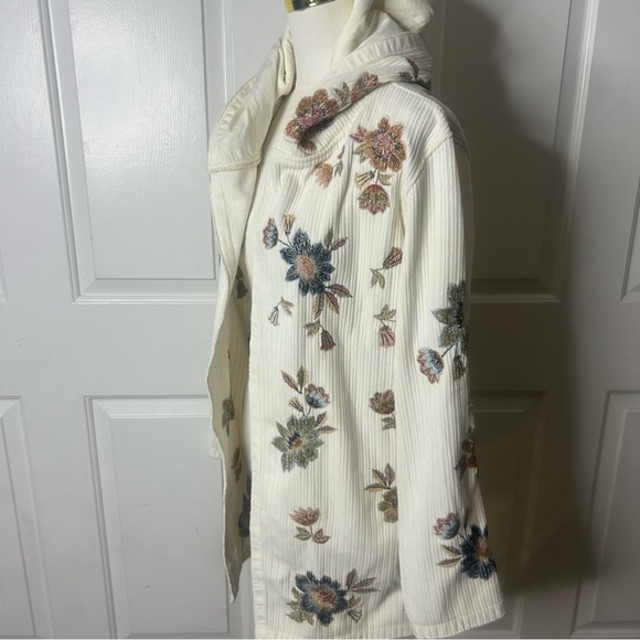 NWT (size L) Driftwood Jeans Corded Shelly Kimono with Embroidery Vintage Floral - Picture 4 of 9